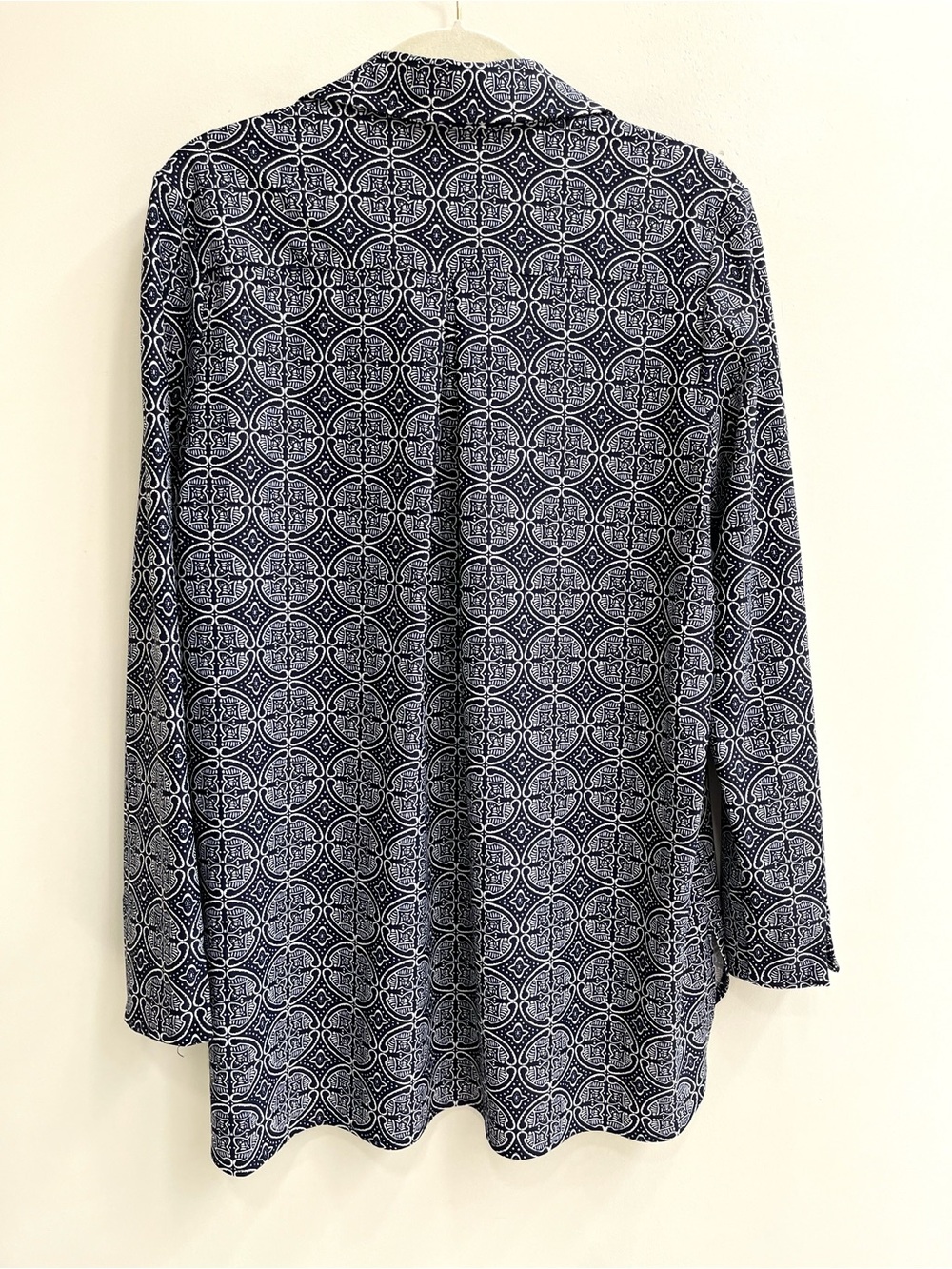 Jude Connally Hadley Tunic Top Batik Medallion Navy Jude Cloth Stretch Large - Picture 2 of 8
